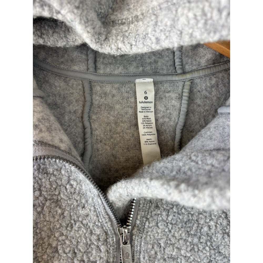 Lululemon Women's So Sherpa Hooded Jacket Grey FUZZY Wool Zip up Coat Size 6 - Picture 8 of 10